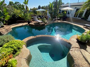 Piscine extérieure, piscine chauffée