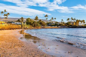 Una playa cerca