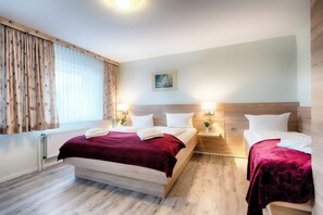 Double Room | Desk, free WiFi - Hotel Friesland (Leck)