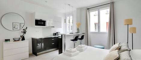 Desk, iron/ironing board, free WiFi, bed sheets