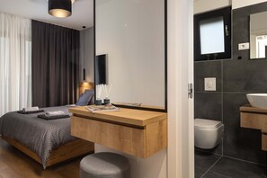 4 chambres, fer et planche Ă repasser, Wi-Fi, draps fournis