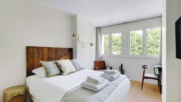 Desk, iron/ironing board, free WiFi, bed sheets