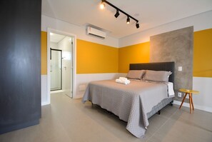 2 bedrooms, iron/ironing board, internet, bed sheets - Sunset Lagoa - LDI002 (Florianópolis)