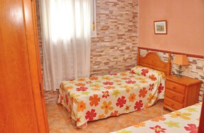 2 bedrooms, bed sheets
