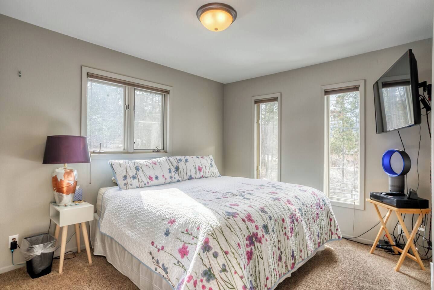 1 bedroom, iron/ironing board, travel crib, WiFi