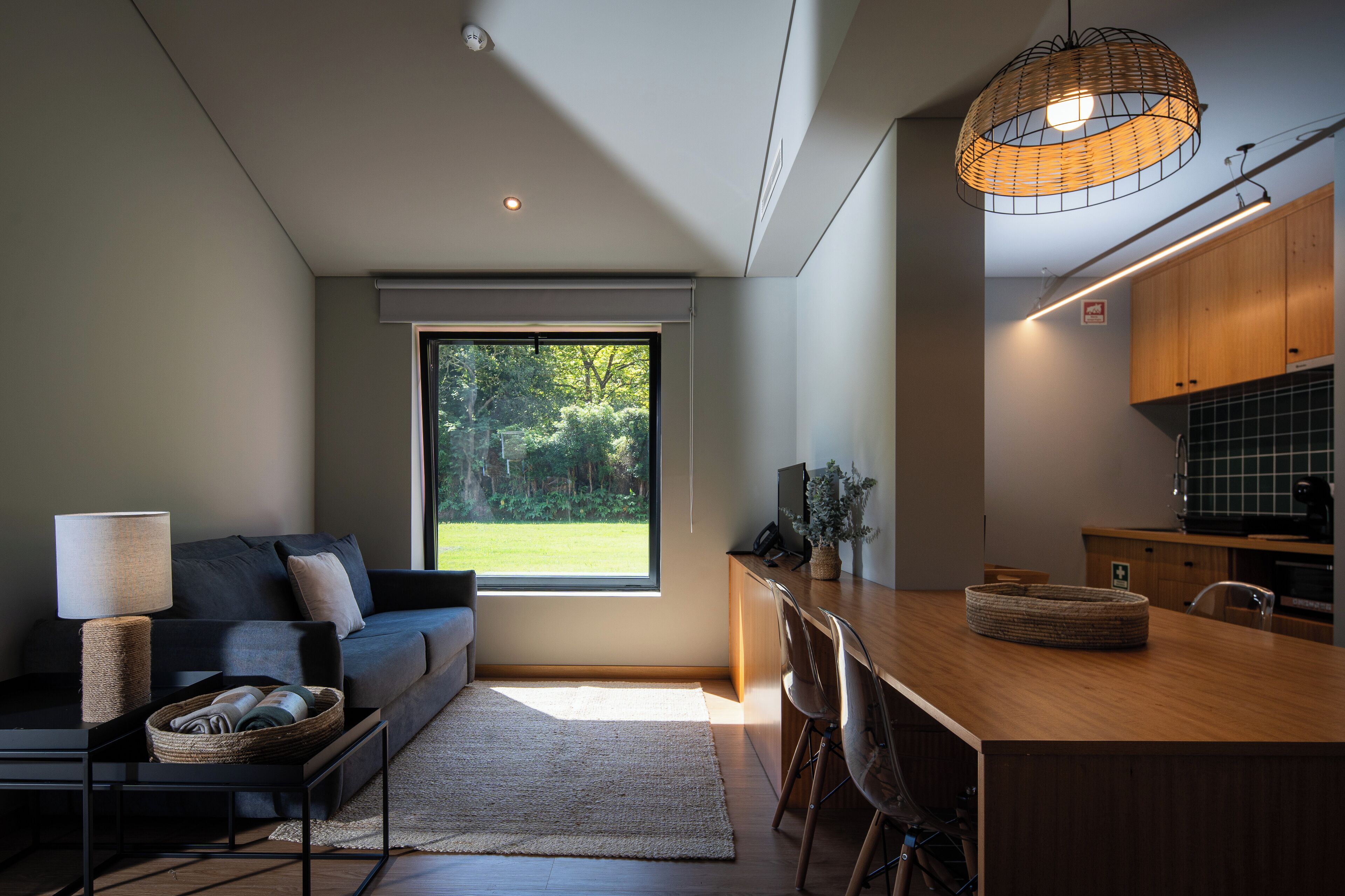 Télévision à écran plat