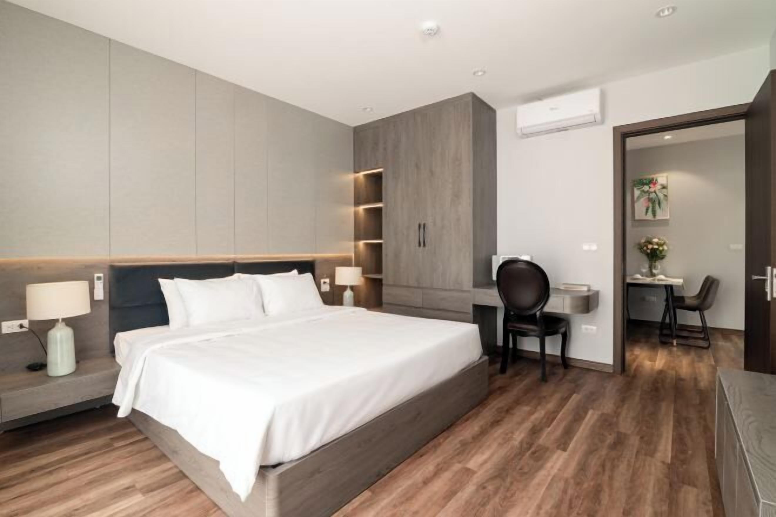 Soundproofing, iron/ironing board, free WiFi