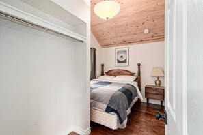 8 bedrooms, WiFi