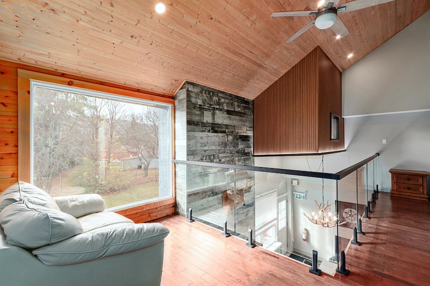Indoor Heated Pool And Sauna- 8 Bedroom Chalet "Left Bank Onsis" @ Blue Mountain - Collingwood