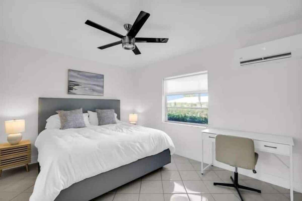Unit 5 Peregrine-2 Bedrooms Oceanfront | 1 habitación, tabla de planchar con plancha y wifi gratis
