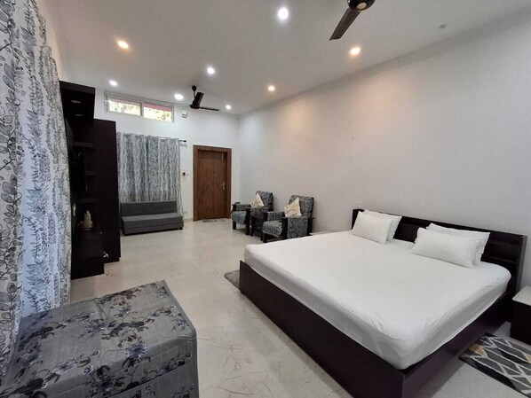 豪華客房, 花園景 | 房內夾萬、熨斗/熨衫板、免費 Wi-Fi