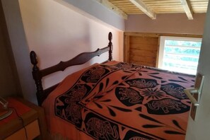 3 quartos, ferros/tábuas de passar roupa, Wi-Fi, roupa de cama