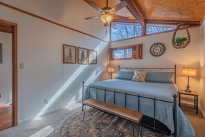 4 Schlafzimmer, Bügeleisen/Bügelbrett, Reisekinderbett, WLAN