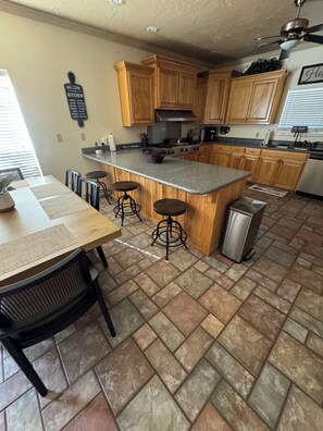 Microwave, oven, stovetop, dishwasher