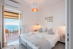 4 habitaciones, escritorio, tabla de planchar con plancha y wifi gratis 