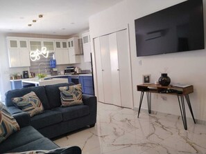 Living area - CASA BRIANNA Beautiful vacation home, only 5 minutes from the sea. (Puerto Peñasco)