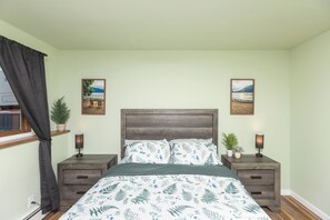 2 bedrooms, WiFi, bed sheets