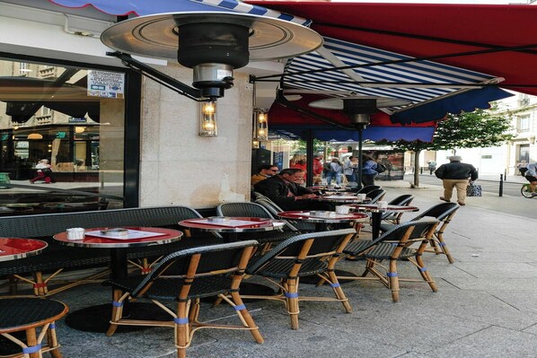 Restauration en plein air