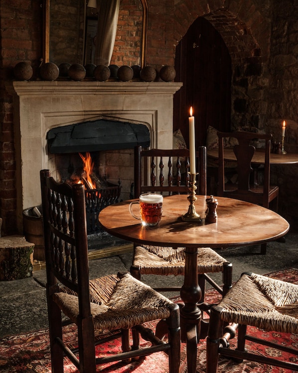 Interior - The Manor House Inn (Shepton Mallet)