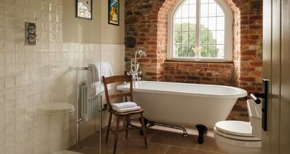 The Manor House Inn