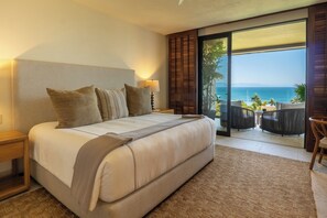 Comfort Condo, Sea View
