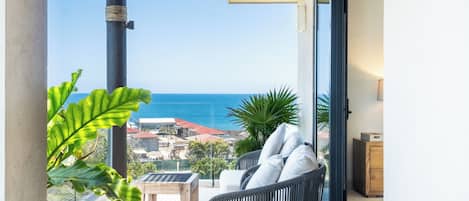 Condo Confort, vista al mar | Balcón