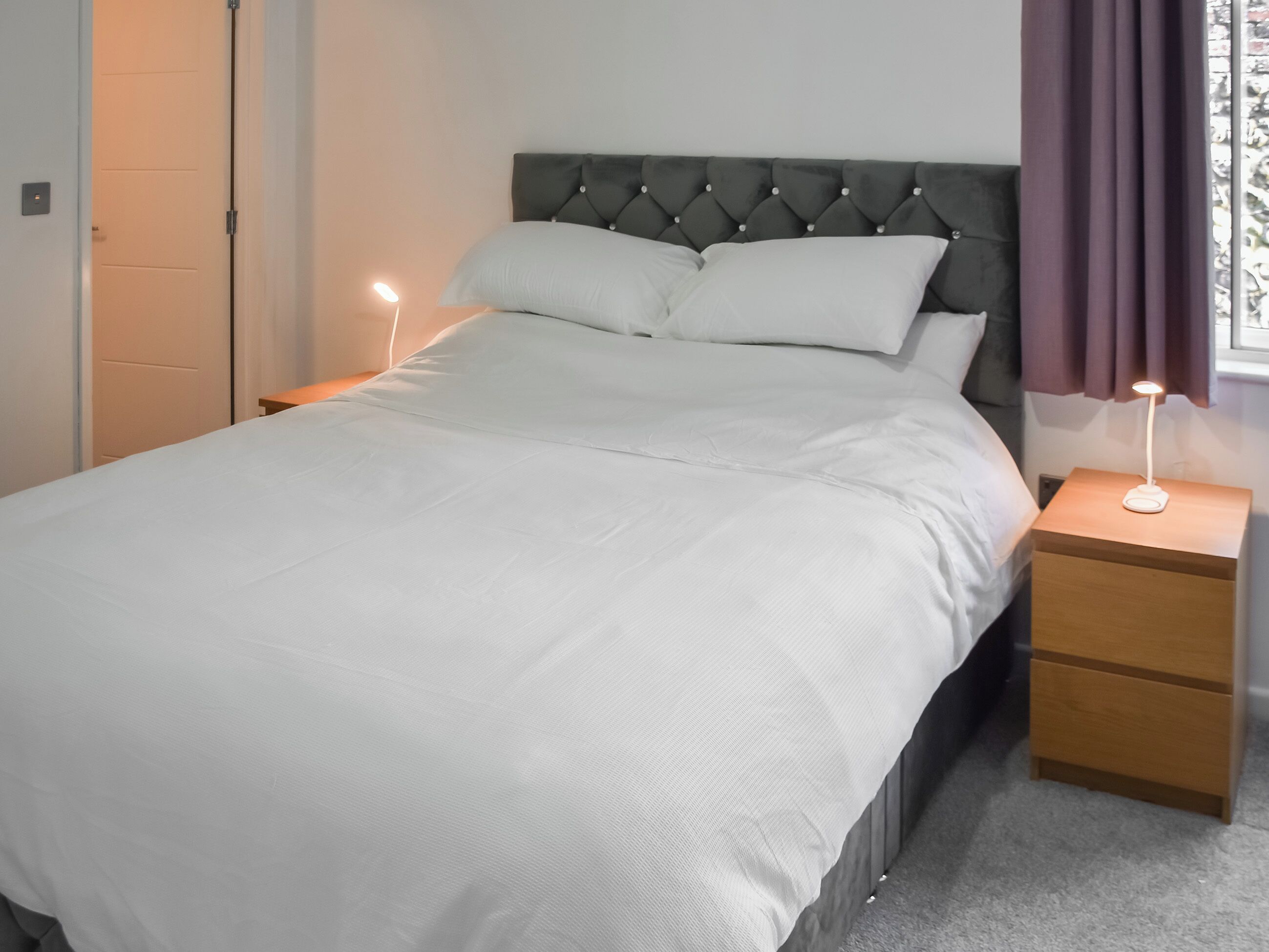 5 dormitorios, wifi gratis, ropa de cama