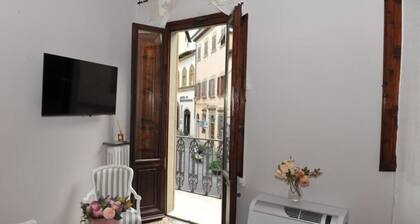 La Dimora Sotto la Rocca - Deluxe Family Suite