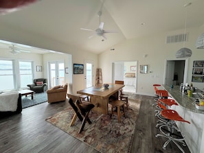 Dining - Above The Bay - SFH - WF w/Views Everywhere.  Brand New Home, Linens included (Chincoteague)
