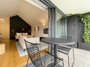 Balcony - Essência Portuense Studios (Porto)