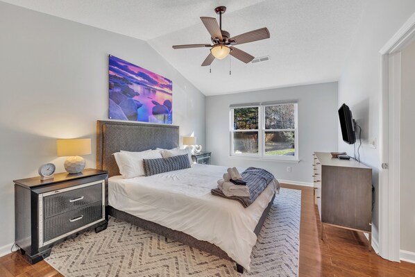 3 bedrooms, iron/ironing board, travel cot, free WiFi