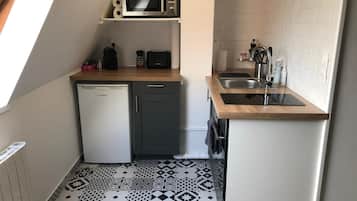 微波炉、烤箱、炉灶、茶具/咖啡用具