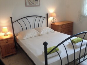 4 camere, ferro/asse da stiro, Wi-Fi, lenzuola