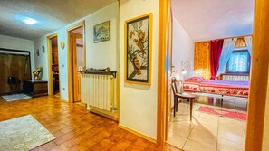 3 bedrooms, free WiFi, bed sheets - Appartamento Ortigara 16 - Affitti Brevi Italia (Oulx)