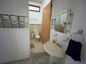 Shower, towels, soap, shampoo