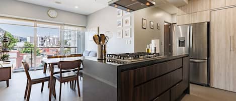 Fridge, microwave, oven, stovetop