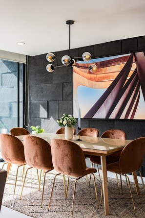 Dining - Luxury Apartments Near Lincoln Park and Top Restaurants, Ideal for Groups (Ciudad de México)