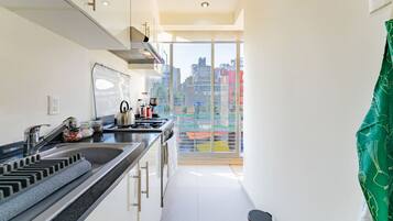 Fridge, microwave, oven, stovetop