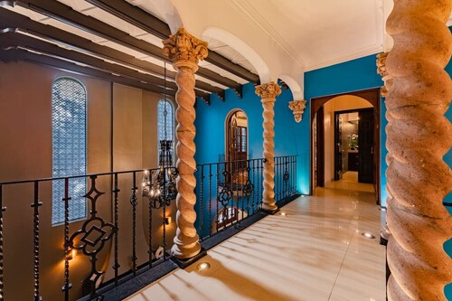 Ideal for Groups, Rooftop, BBQ, Walk to Reforma