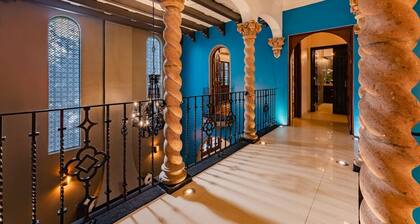 Ideal for Groups, Rooftop, BBQ, Walk to Reforma