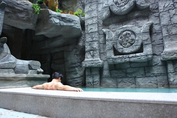 Outdoor pool - Liaobin Paxton Vacances Hotel Panjin (Panjin)