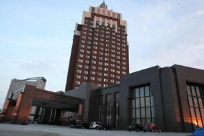 Exterior - Liaobin Paxton Vacances Hotel Panjin (Panjin)