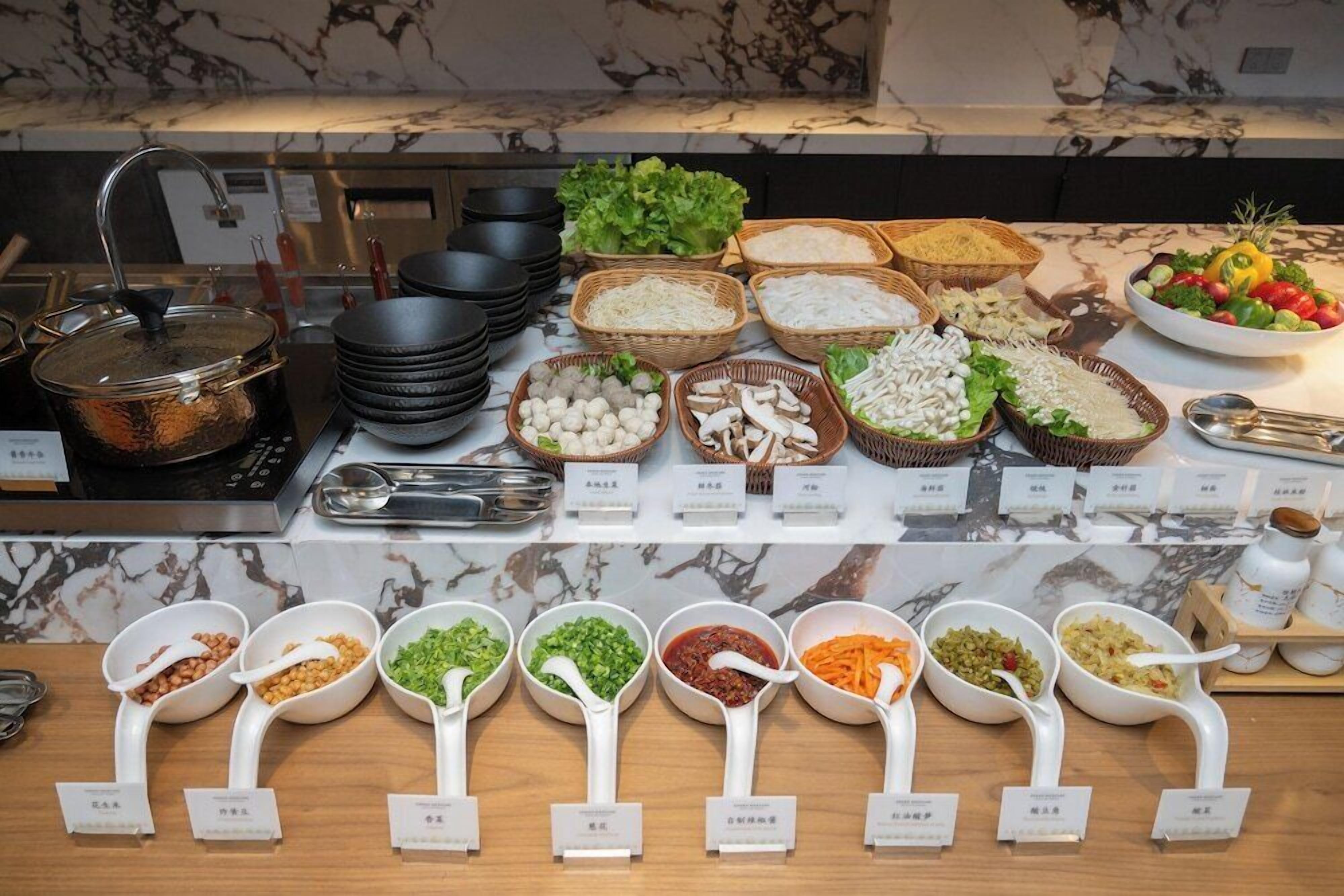 تناول الطعام