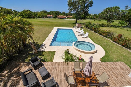 Beautiful vacation home in Costa Blanca Golf & Villas by Decameron.