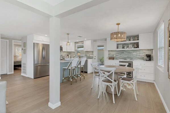 Unclassified image, 1 of 45, button