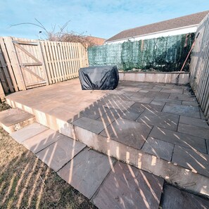 House | Property grounds - Swansea Serenity Retreat-3 bed House-large Garden (Swansea)