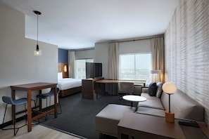 Standard Room, 1 King Bed with Sofa bed, Non Smoking