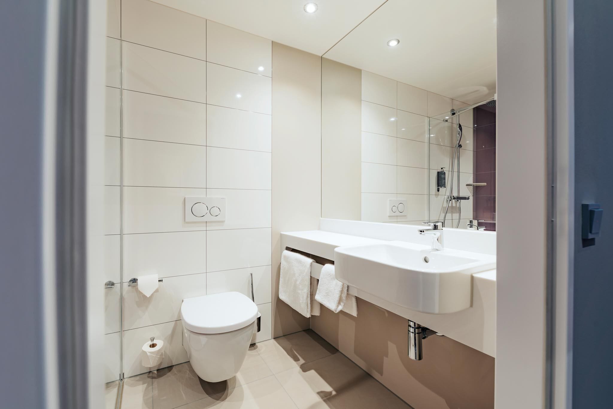 Kostenlose Toilettenartikel