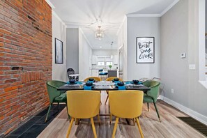 Dining - Rooftop Views & Free Parking | Downtown Haven (Pittsburgh)