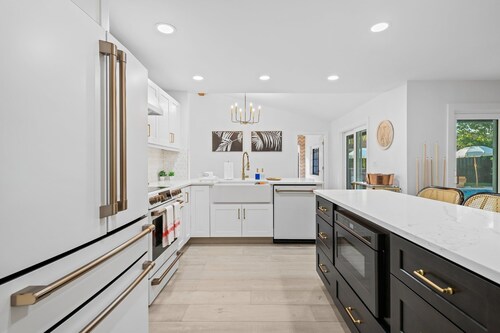 Casita Delray Oasis: 4BR with Pool, BBQ, Firepit, Pool Table